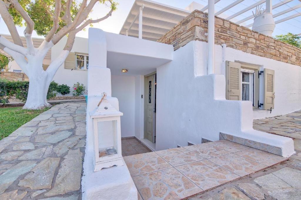 Sunrise Luxury Apartments & Suites Antiparos Town Eksteriør bilde